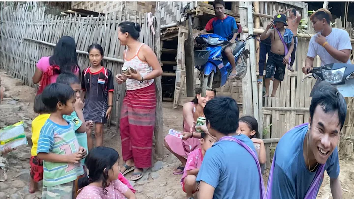 Karenni true speaker donated beer to his old peopl...