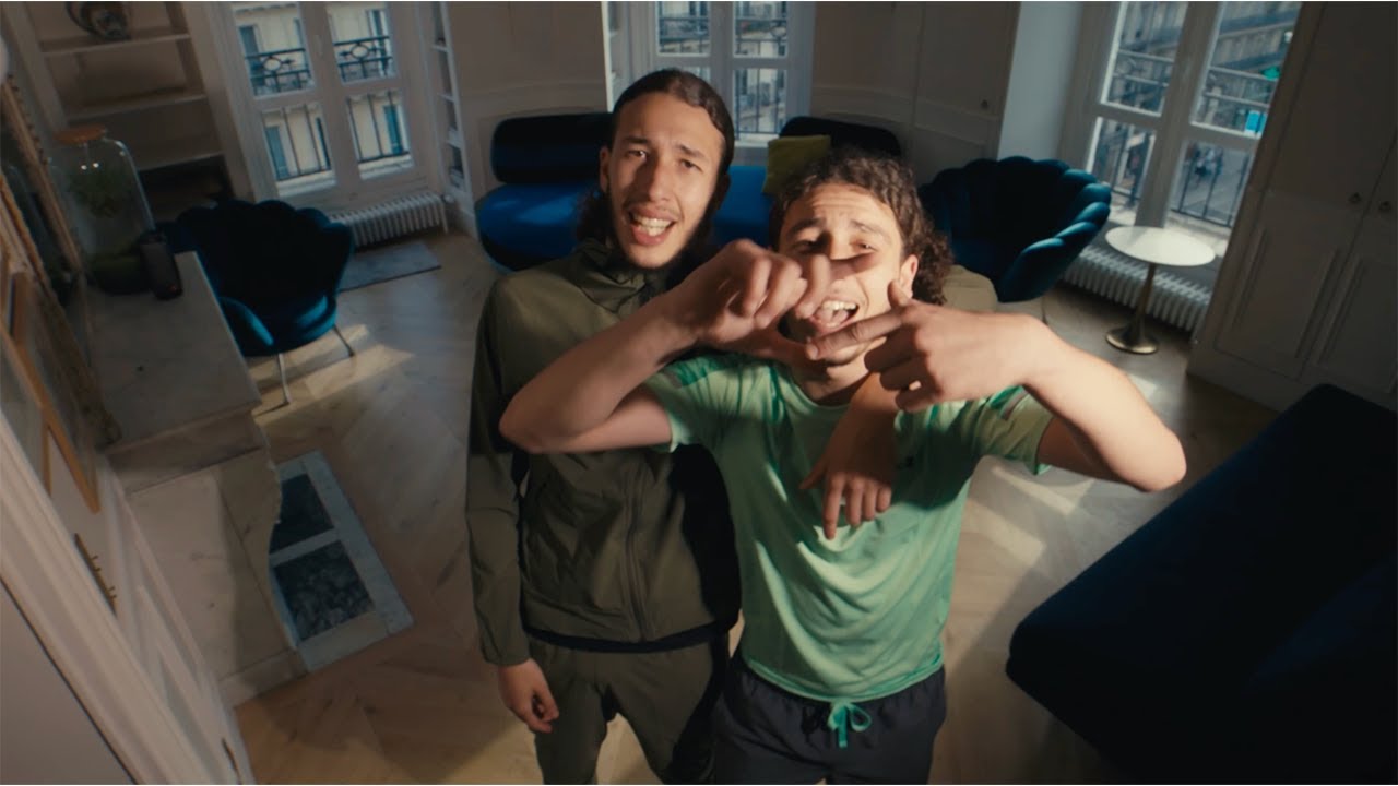 在 YouTube 上观看 Bahysa - Bien vu mon gars (Clip Officiel) 在 YouTube 上观看 Bahysa - Bien vu mon gars (Clip Officiel)