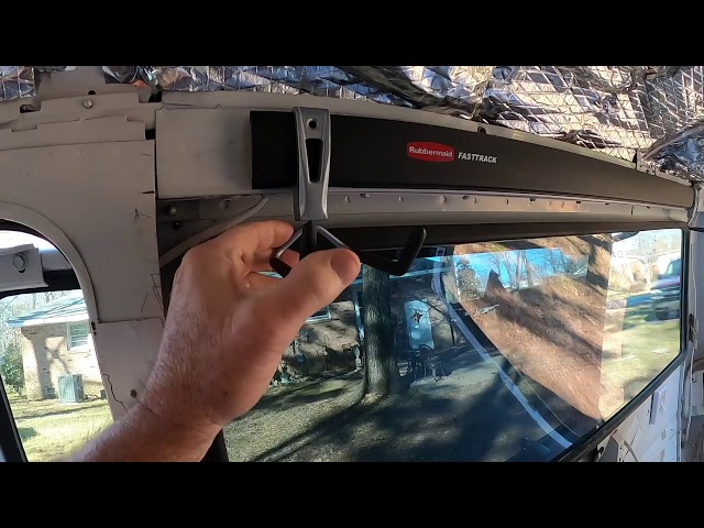 Rubbermaid FastTrack Storage System (Video Demonstration