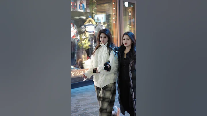 China Street Fashion | ep 14 #shorts #walking #chinafashion #tiktokchina