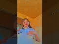 أعطيني وجه حزين 