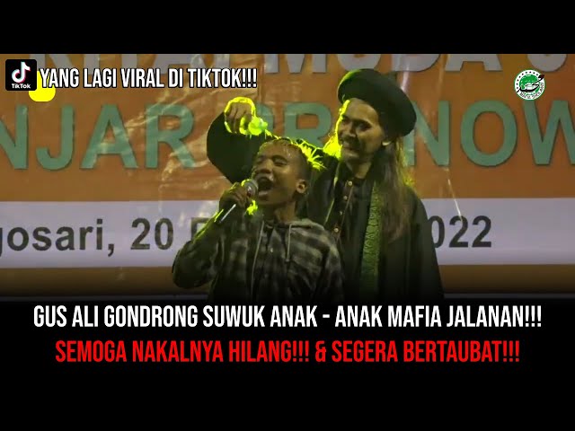 keren Anak Punk Naik Panggung Mafia Sholawat Malang !!! ( ISYFA'LANA ) class=