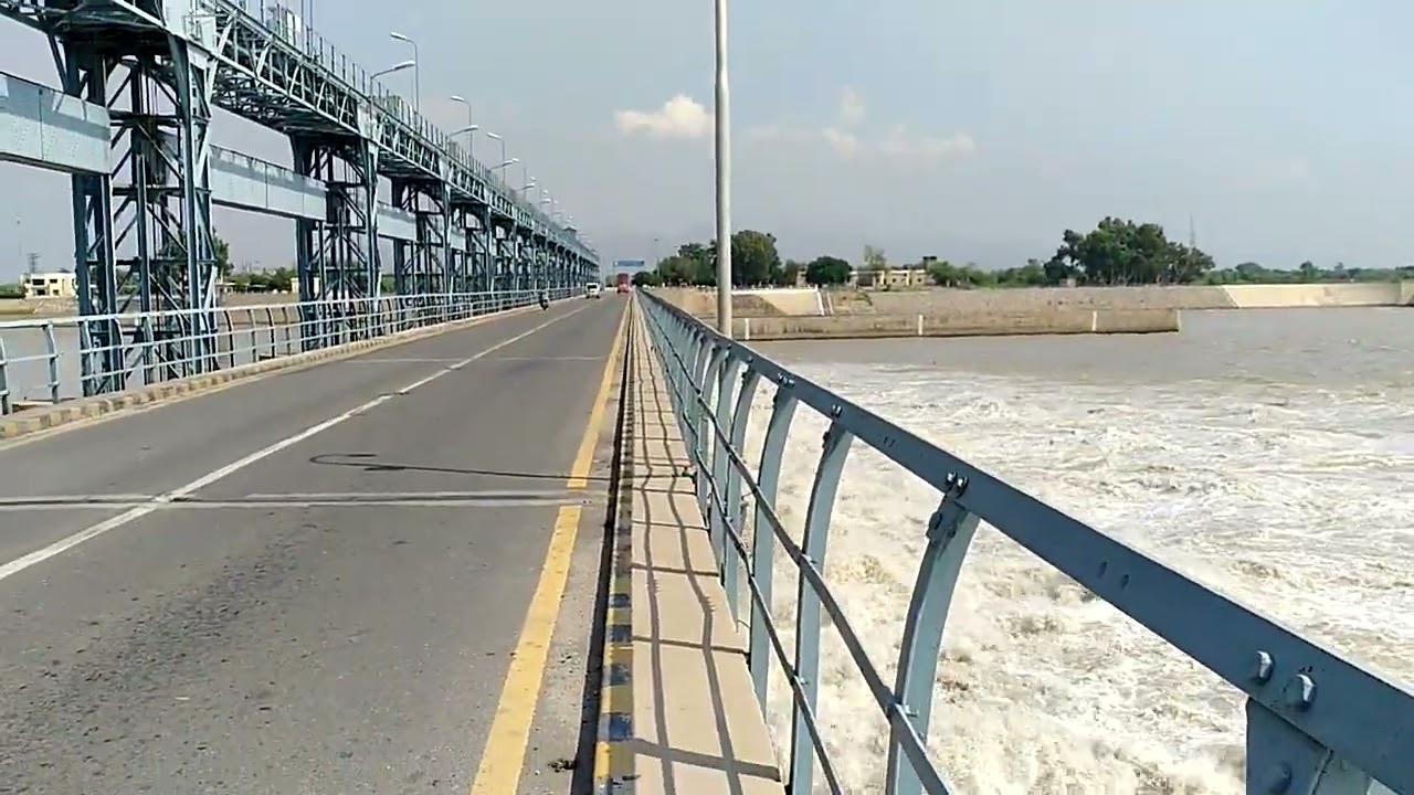 jinnah barrage Mianwali view.