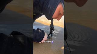 Beach Worms Catching: You Only Have One Second! #viral #shorts