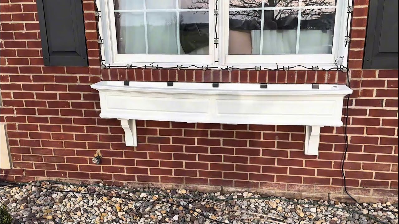 Transform Your Home’s Curb Appeal | Mayne Nantucket 6ft Window Box Planter