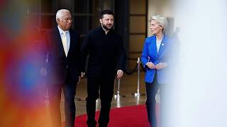 Η ΕΕ επιδιώκει ενισχυμένο ρόλο στις συνομιλίες για την Ουκρανία - «Παράθυρο» για απευθείας...