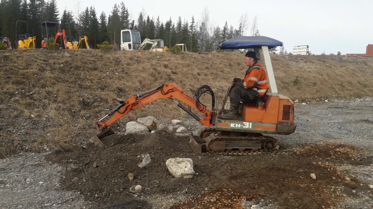 Kubota, KH-31, mini, kaivinkone, maceamachinery.fi - YouTube