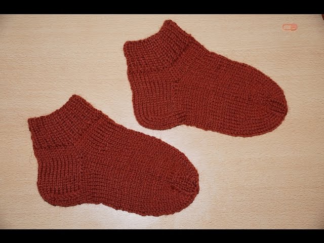 Вязание спицами для начинающих. Носки на 5 спицах ///// Knitting for beginners. Socks 5 spokes
