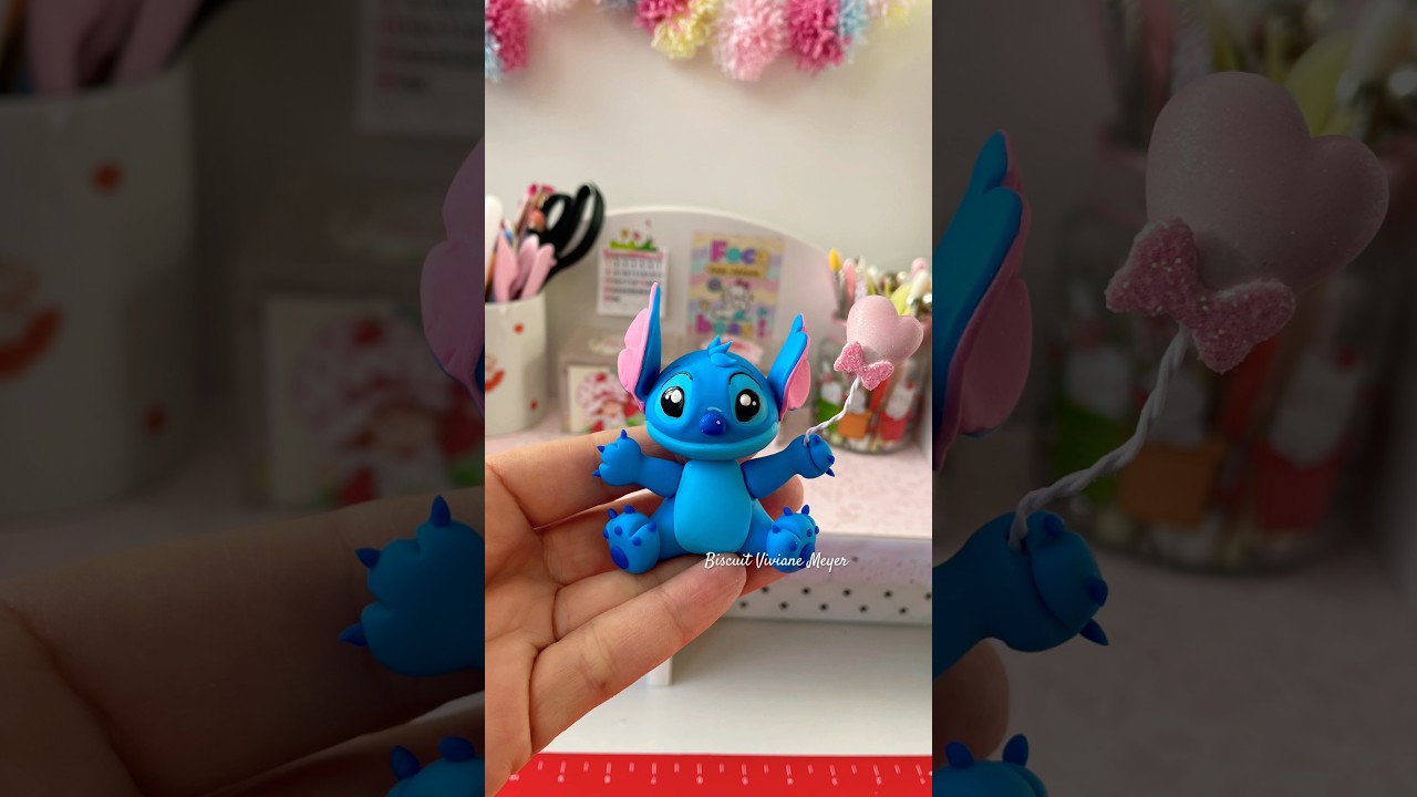 Stitch biscuit sem molde. Aula nova no canal! ❤️