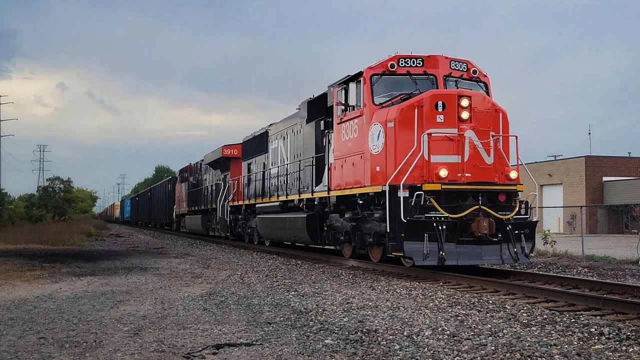 Brand new SD75IACC leads M38261-20 | Fraser, MI - YouTube