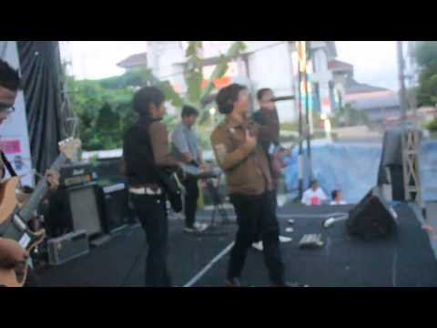 Clock Strikes -