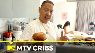 Eddie Huang Chefs It Up 🍳 + Debi Mazar Shows Off Her Beautiful Collections 😍 MTV Cribs by MTV Vault 27,714 views 1 year ago 3 minutes, 4 seconds