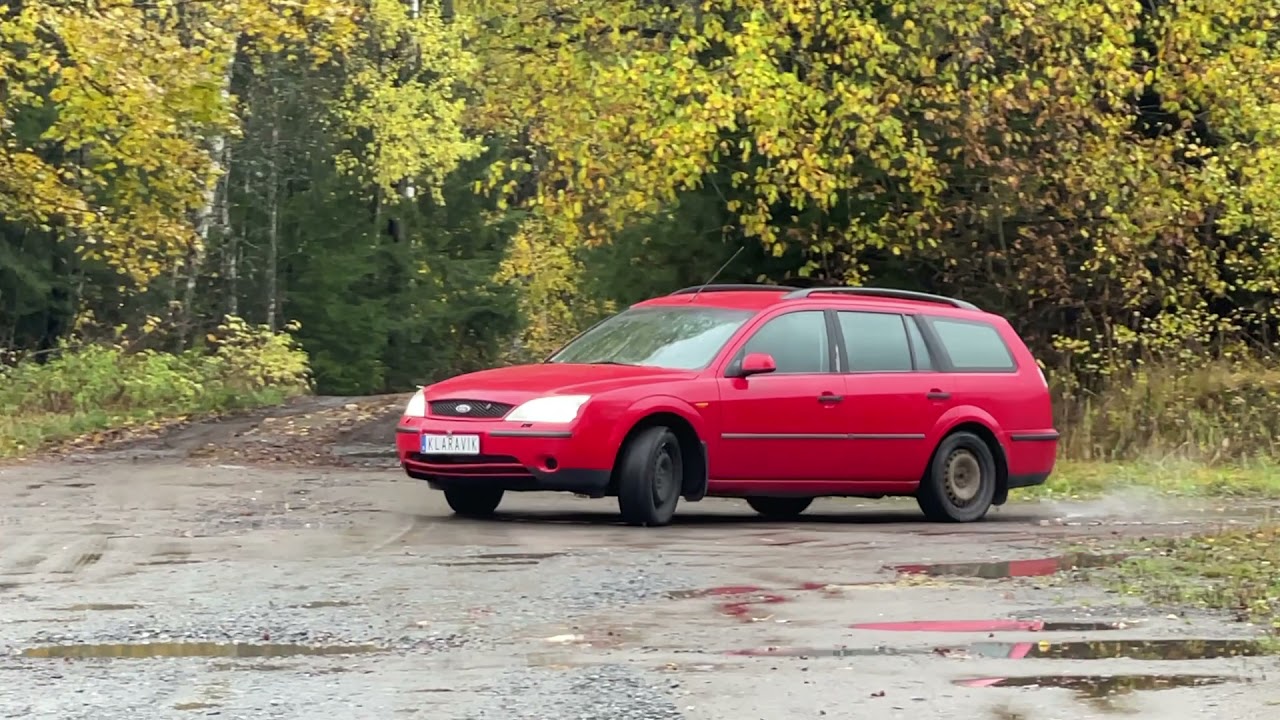 Köp Ford Mondeo Kombi 2.0 manuell på Klaravik