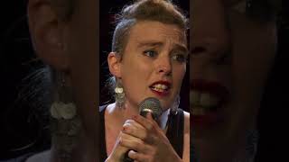 Celebrity “Murió cantando…y lo que reveló su cuerpo fue espeluznante”#BarbaraWeldens #Autopsia #HistoriaOscura Profile