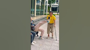 Leg pain, not paralysis. #HanhLamofficial #kindness #help #hero #respect #action