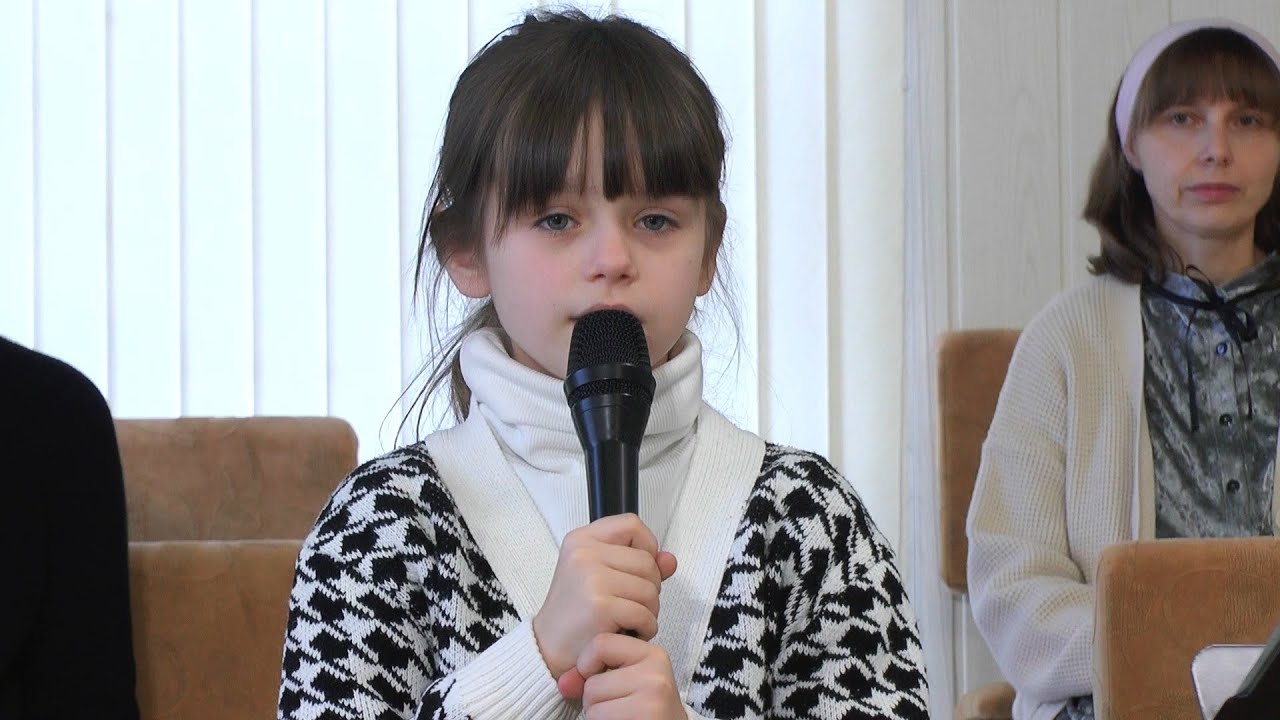 В саду склонился Божий Сын || песня