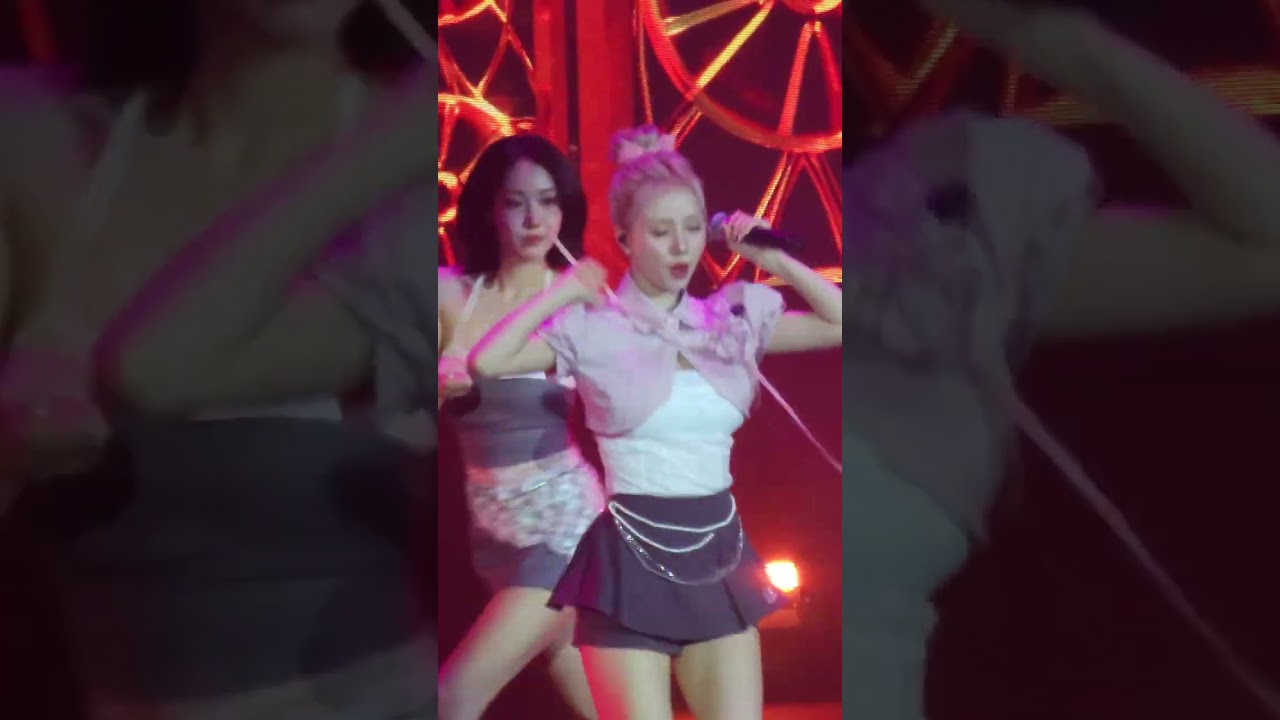 【4K】250518 비비지 신비 직캠 ‘Shhh!’ (VIVIZ SINB FanCam) @MIXPOP concert in Taipei