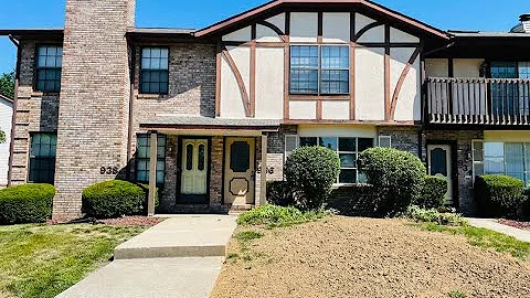 936 Maces Grove