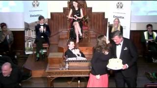 Stephen Fry | Wedding Cake | The Cambridge Union