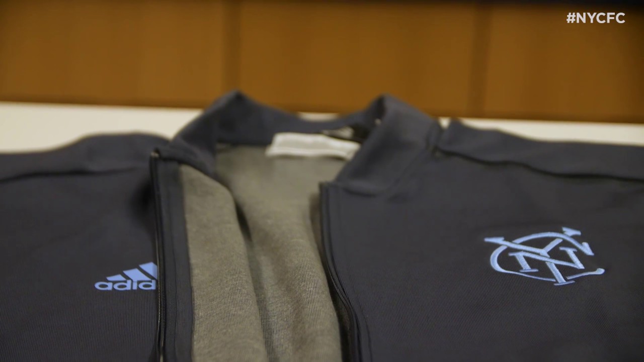 First look at the 2018 NYCFC Anthem Jacket - YouTube