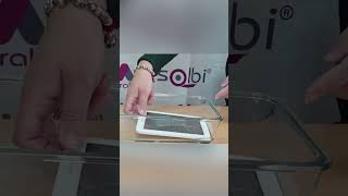 Das Eintauchen Des Handys In Diese Flüssigkeit Ändert Nichts