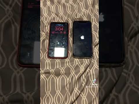 iPhone XR vs iPhone 11 Boot Up Test