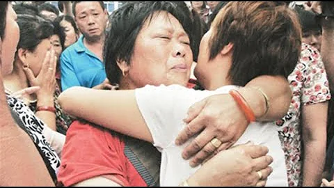尋親節目：母親街上一眼認出被拐女兒，孩子回憶被拐全程，路人聽完落淚【我要找到你】 - 天天要聞