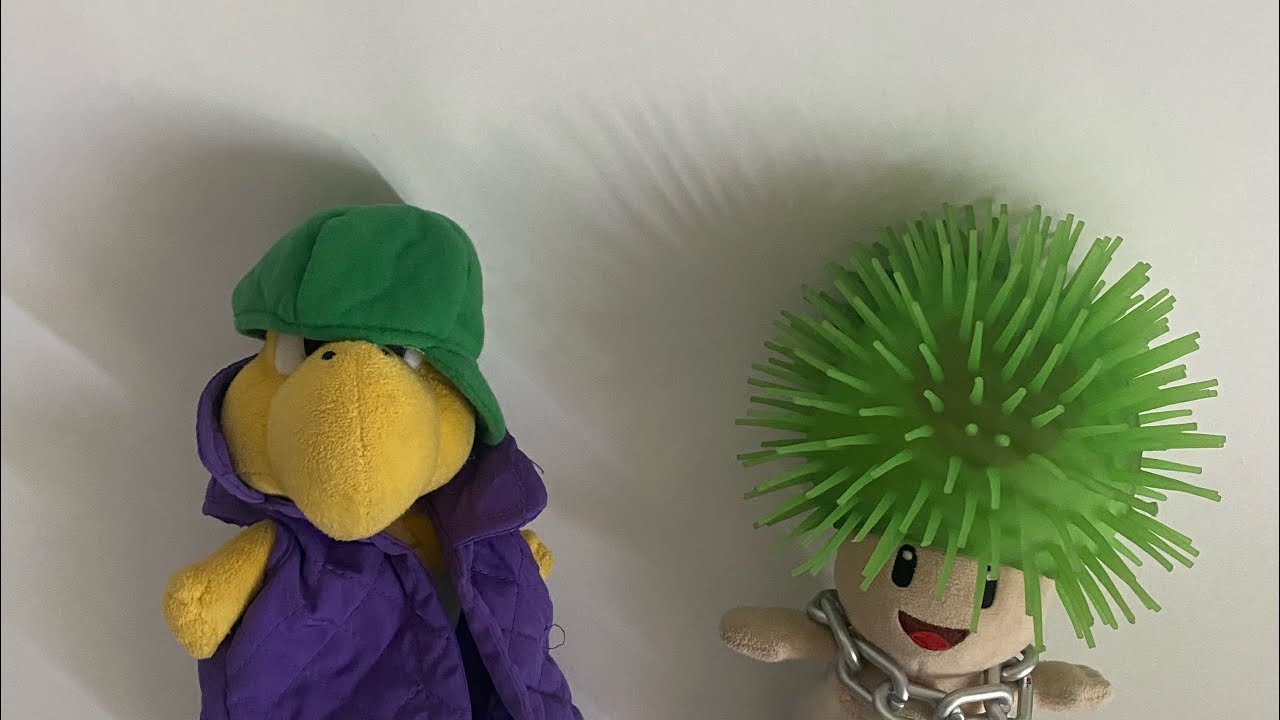 Snoop Koop & spike stool