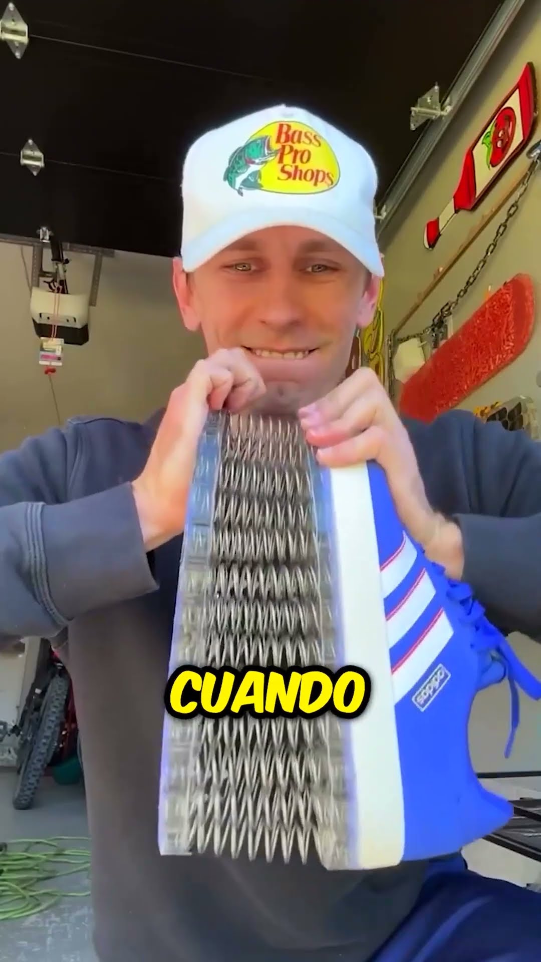 ¡Hizo los zapatos más saltarines! ??