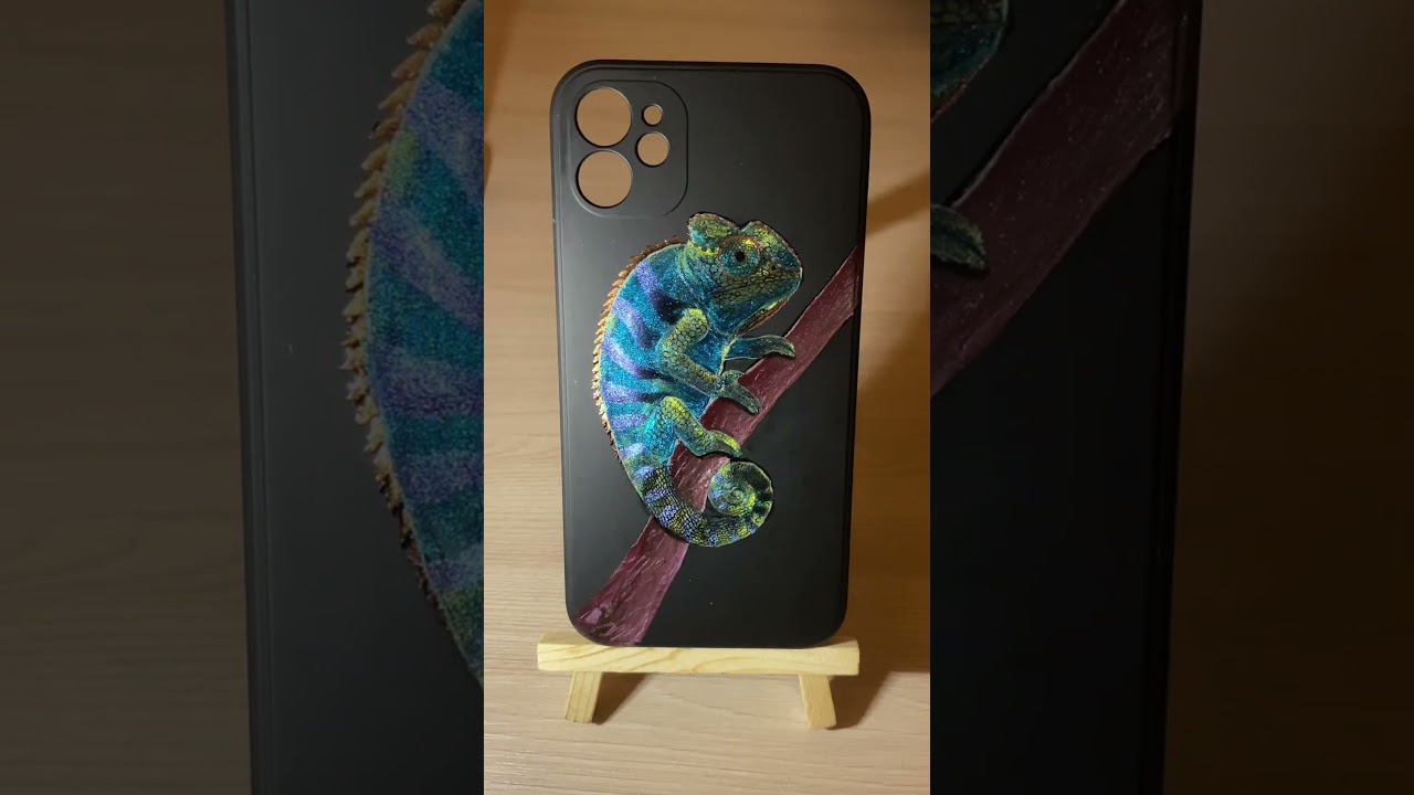 Чехол. Роспись кошками . Меняет цвет