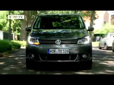 Film backdrop image for present it! VW Touran (2010)
