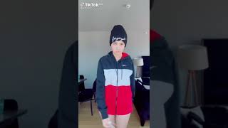 Ece Ronay Yeni Tik Tok Videosuvarmı Lan Sende O....