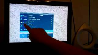 How to Connect an Over the Air TV Antenna to a Flat Screen TV - YouTube
