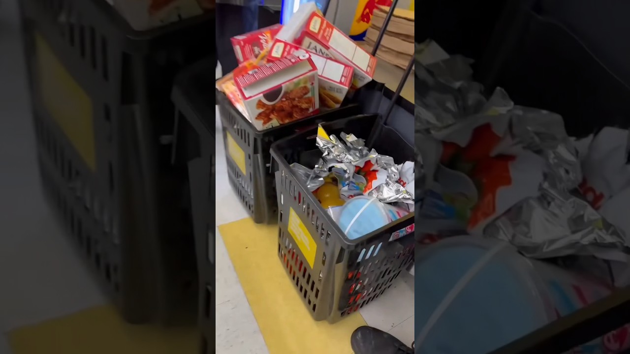 LE MY CARD😭: THEY FILLED 2BASKETS IN 21SEC. 🤑 