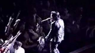 U2 - The Fly (Anaheim 2001)