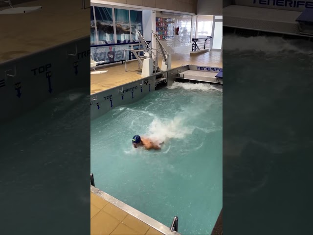 Mastering the currents. 💪📹: @clem_secchi