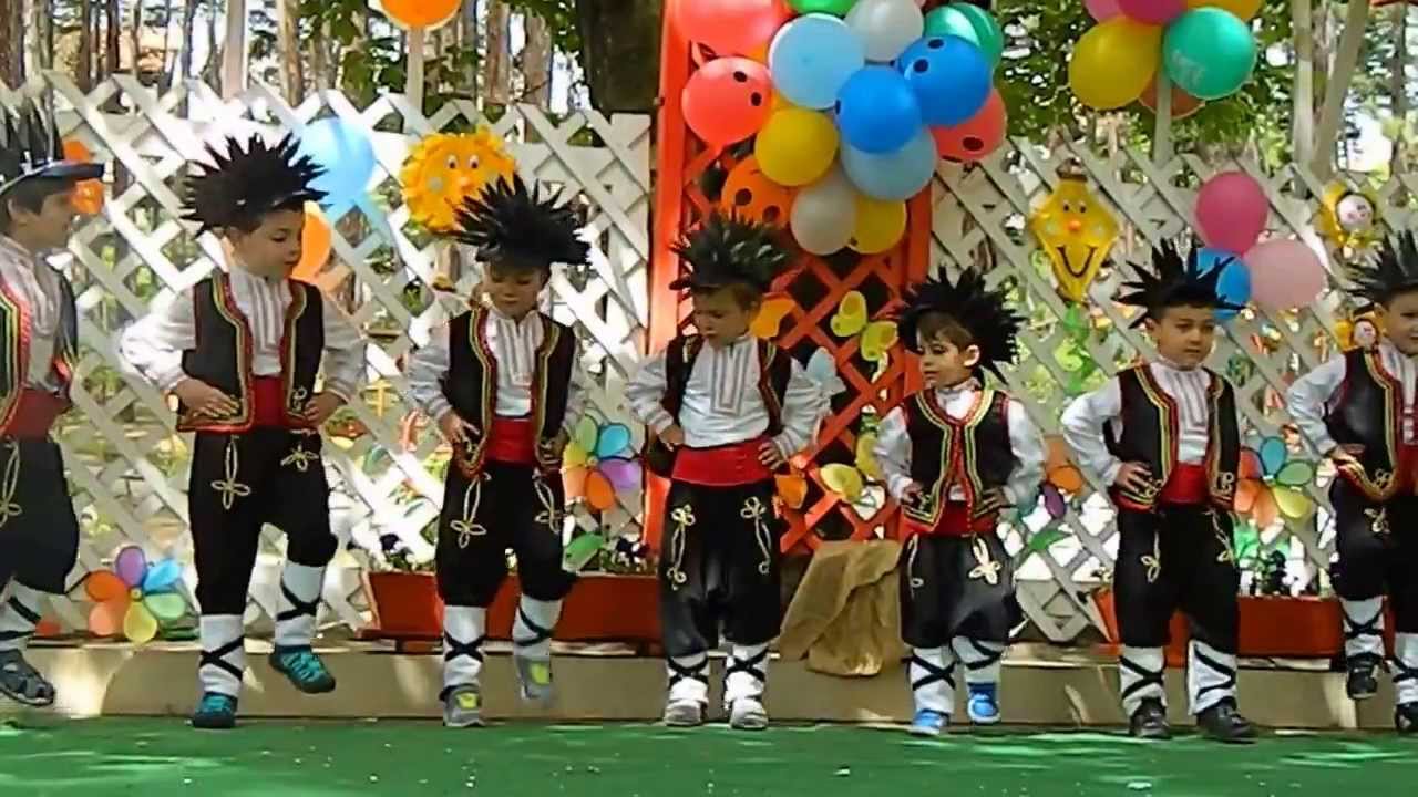 Ежково хоро