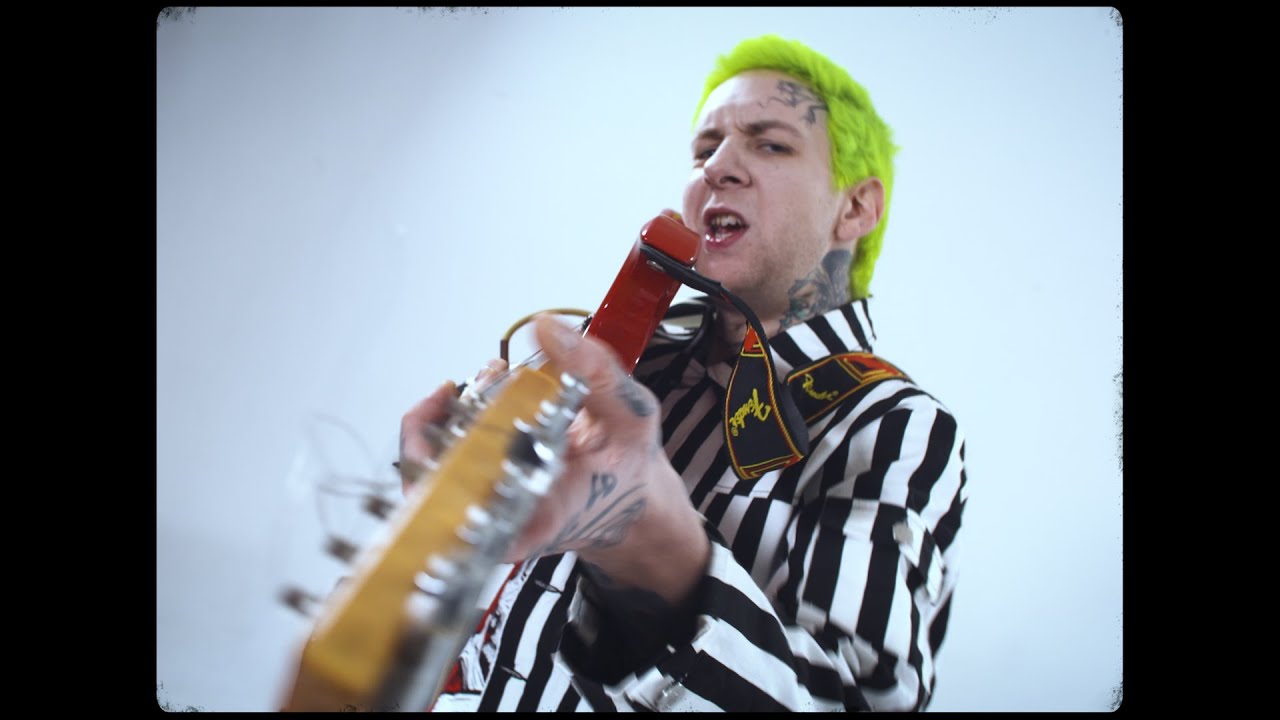 Julius - Tenue Républicaine (Prod . Torpeur Beats)