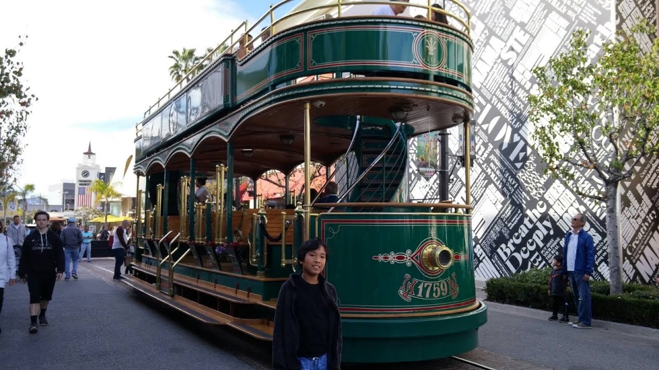 The Grove LA / The Original Farmers Market Los Angeles - YouTube