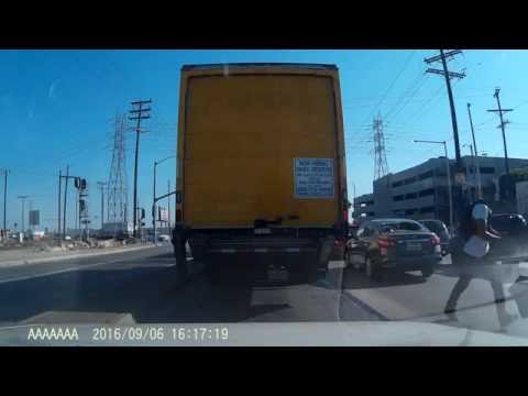 Road Rage Los Angeles (Vernon): Motorcyclist vs Driver