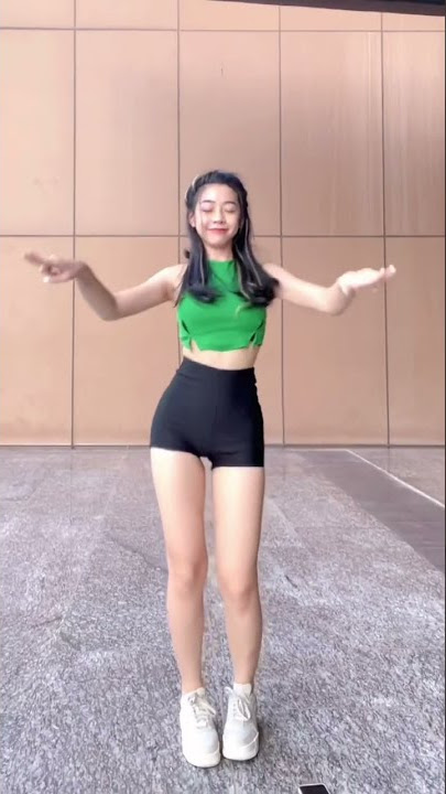 2 nguyen bich uyen my Full HD
