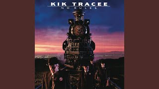 Video thumbnail of "Kik Tracee - Lost"