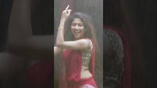 Saipallavi Hottest Dance In Rain Navel Show