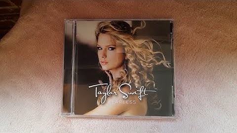 Taylor Swift - Fearless (International Edition) / CD UNBOXING /