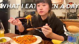 (What I Eat in a Day) Making lunch for hubby + Oxbone dumpling soup + kimchi pasta with shrimp