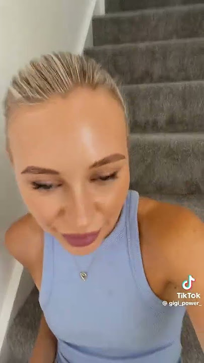 She takes care of it ,even though its huge #blonde#deepthroat#funny#bj#shorts