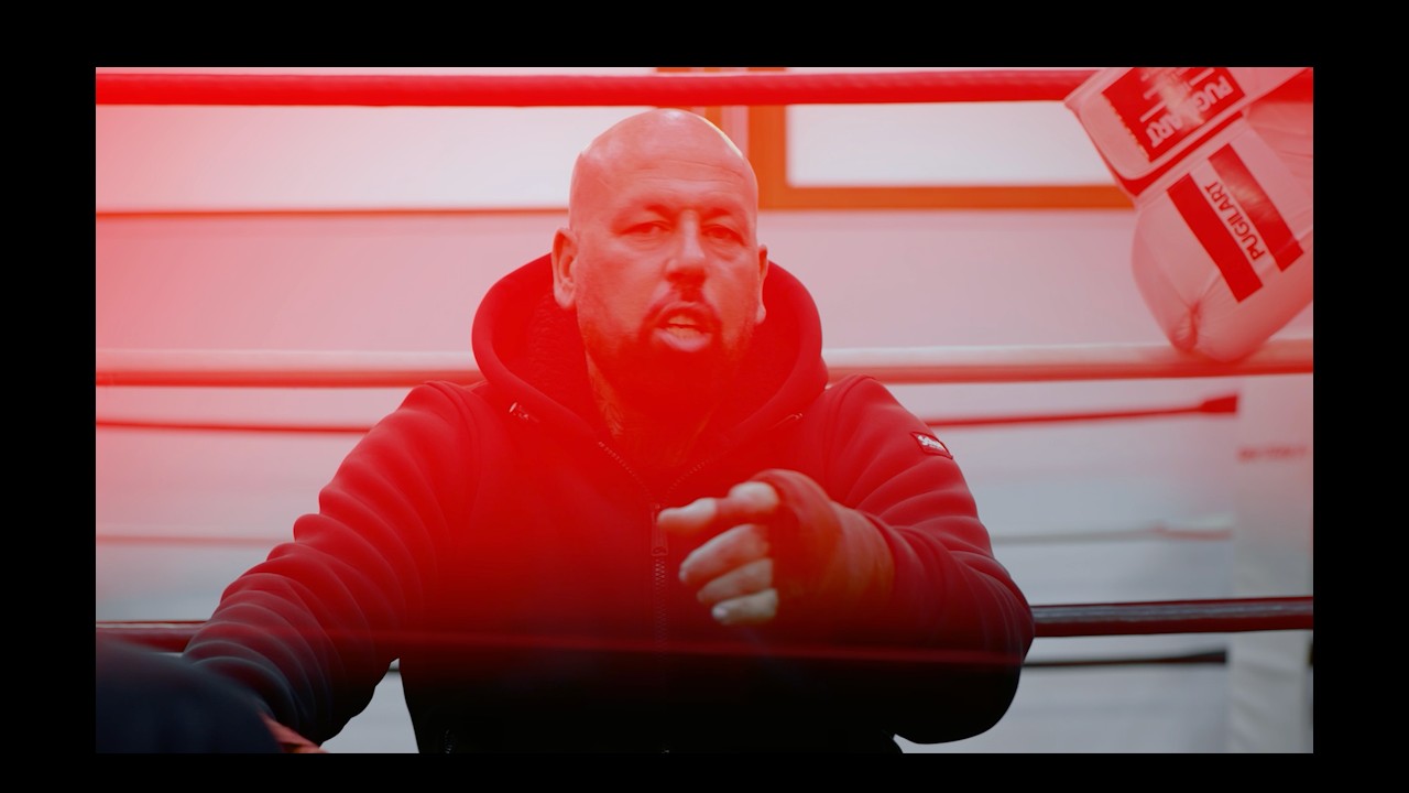 SINIK - Carton Rouge (Clip Officiel)