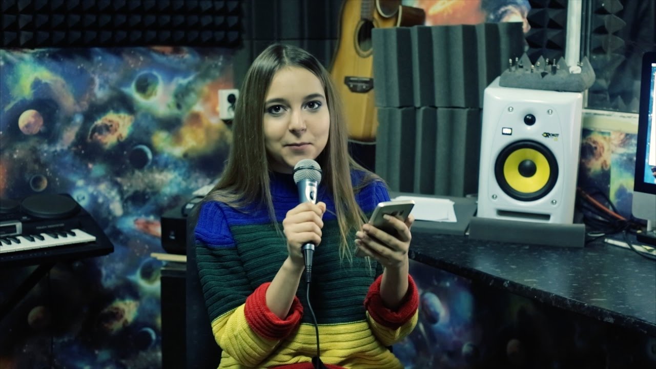 在 YouTube 上观看 Случайные люди пытаются читать рэп. Ржачь 在 YouTube 上观看 Случайные люди пытаются читать рэп. Ржачь