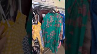 Anything that catches your eyes ? 👗🥻👜 #vintageshopping #italianfashion -#thriftwithme