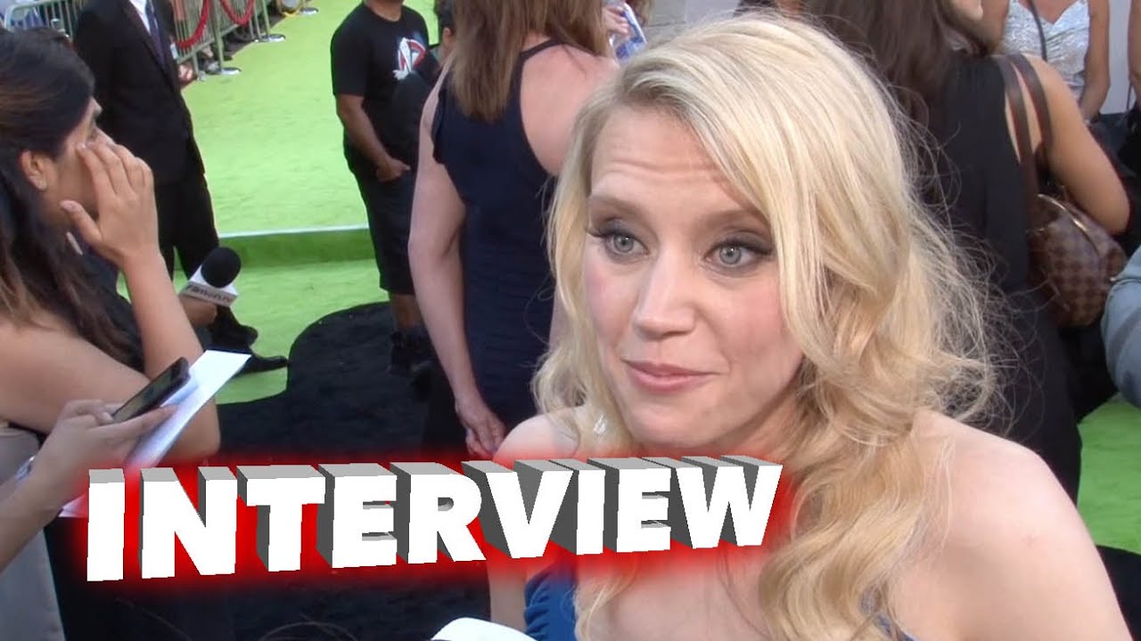Ghostbusters: Kate McKinnon "Jillian Holtzmann" Exclusive Premiere Interview | ScreenSlam